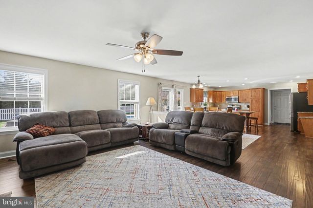 772 RISHEL DR, York, PA 17406