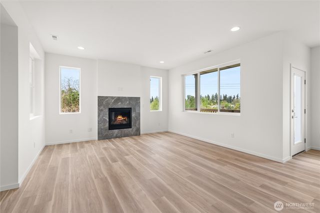3205 219th Avenue E, Lake Tapps, WA 98391