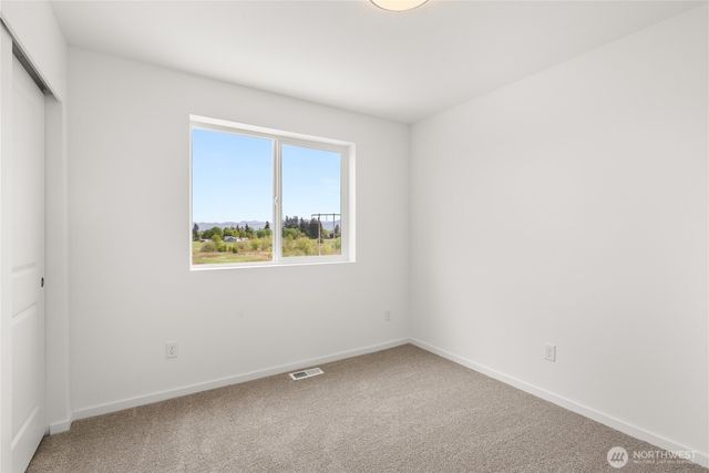 3205 219th Avenue E, Lake Tapps, WA 98391