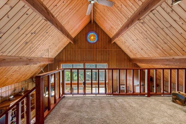 13709 Capitol Dr, Grass Valley, CA 95945