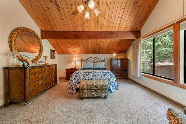 13709 Capitol Dr, Grass Valley, CA 95945