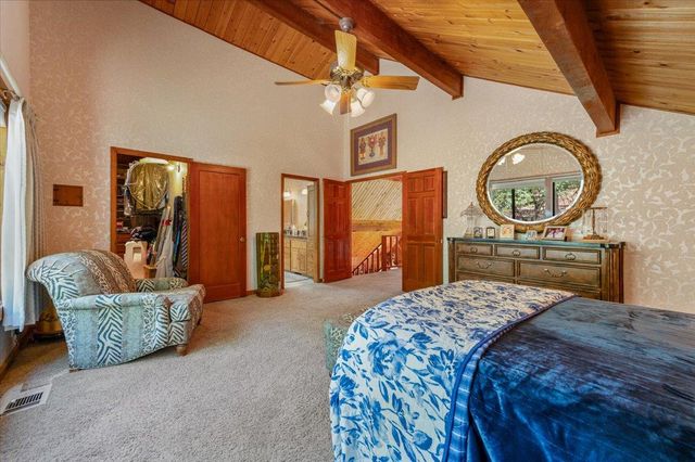 13709 Capitol Dr, Grass Valley, CA 95945