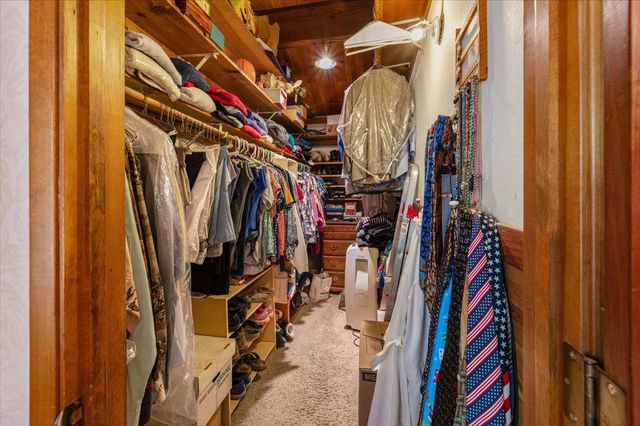 13709 Capitol Dr, Grass Valley, CA 95945