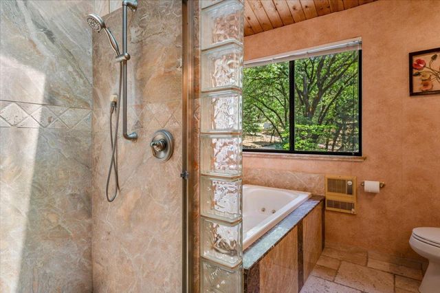 13709 Capitol Dr, Grass Valley, CA 95945