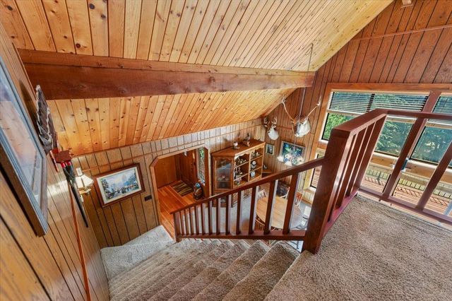 13709 Capitol Dr, Grass Valley, CA 95945