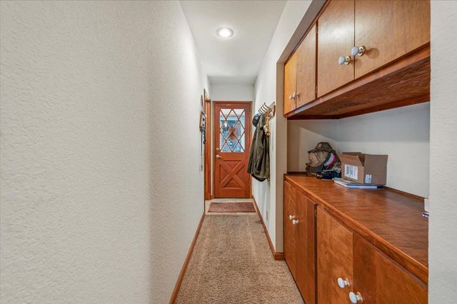 13709 Capitol Dr, Grass Valley, CA 95945