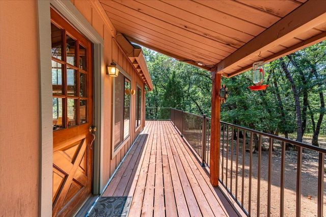 13709 Capitol Dr, Grass Valley, CA 95945