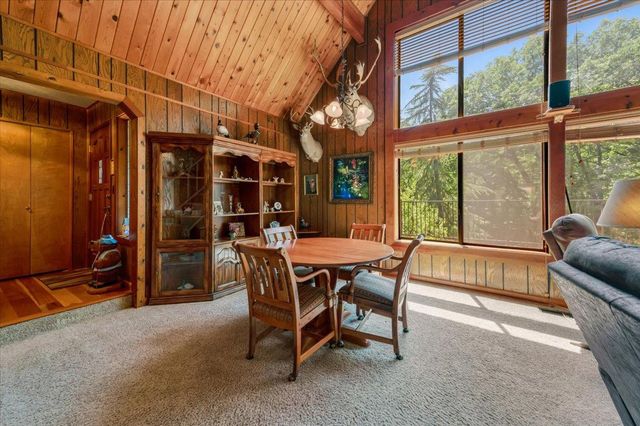 13709 Capitol Dr, Grass Valley, CA 95945