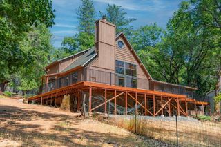 13709 Capitol Dr, Grass Valley, CA 95945