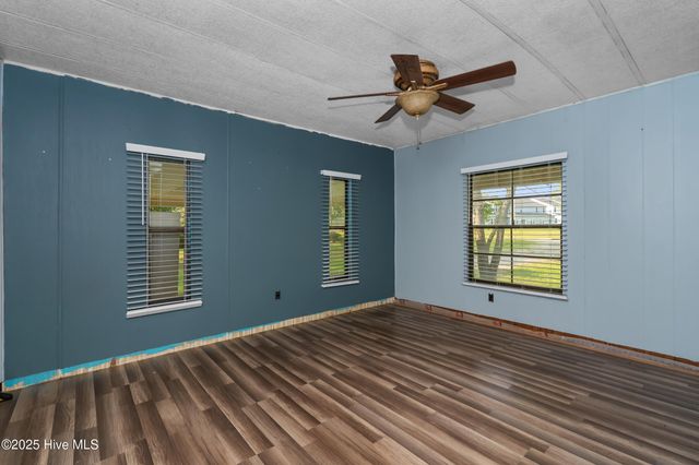 670 Calabash Road NW, Calabash, NC 28467