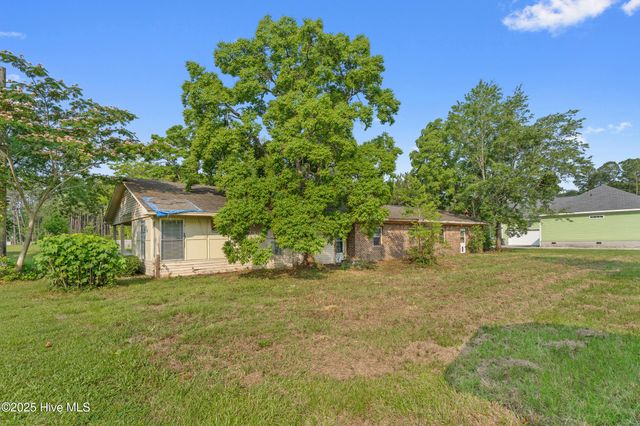670 Calabash Road NW, Calabash, NC 28467