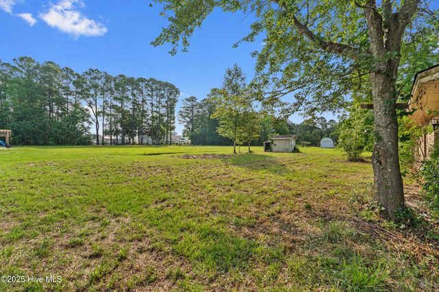 670 Calabash Road NW, Calabash, NC 28467