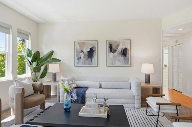 1110 Bayswater Avenue 303, Burlingame, CA 94010