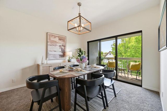 1110 Bayswater Avenue 303, Burlingame, CA 94010