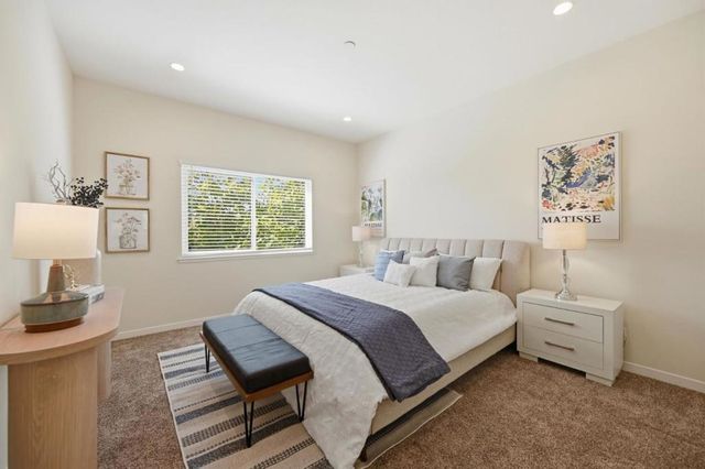1110 Bayswater Avenue 303, Burlingame, CA 94010