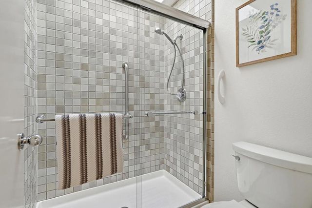 1110 Bayswater Avenue 303, Burlingame, CA 94010