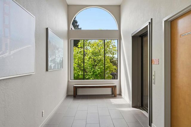 1110 Bayswater Avenue 303, Burlingame, CA 94010