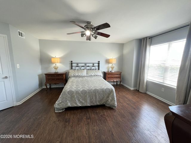 62 Stonegate Drive, Tuckerton, NJ 08087