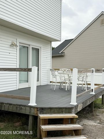 62 Stonegate Drive, Tuckerton, NJ 08087