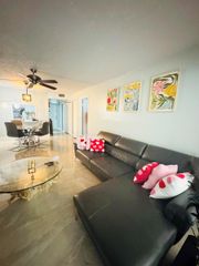 9370 SW 8th Street 117, Boca Raton, FL 33428