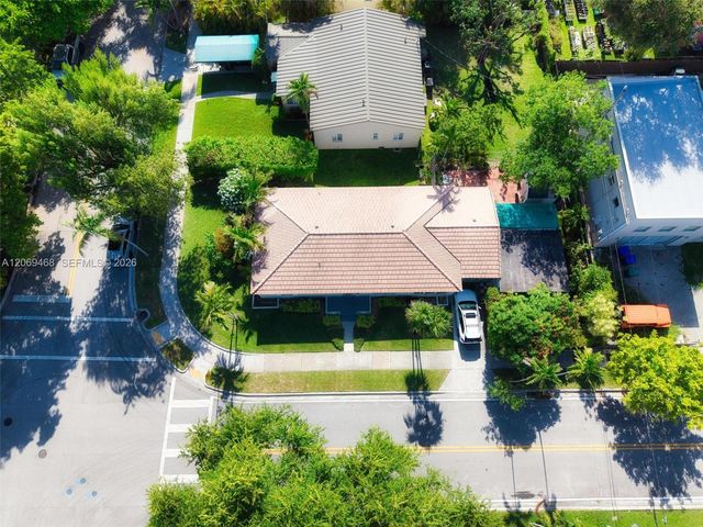 2470 SW 23rd Avenue, Miami, FL 33145