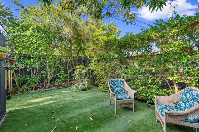 2470 SW 23rd Avenue, Miami, FL 33145