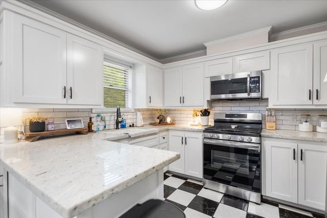 2304 Kaynell Drive, Henderson, TX 75654