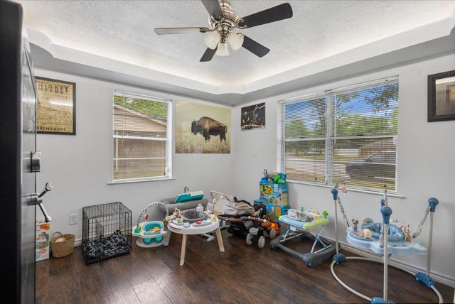 2304 Kaynell Drive, Henderson, TX 75654