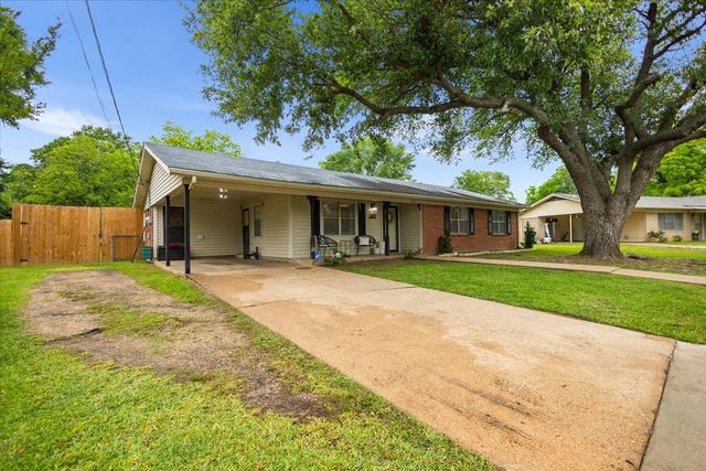 2304 Kaynell Drive, Henderson, TX 75654