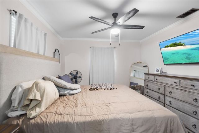2304 Kaynell Drive, Henderson, TX 75654