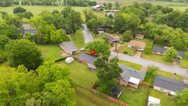 2304 Kaynell Drive, Henderson, TX 75654