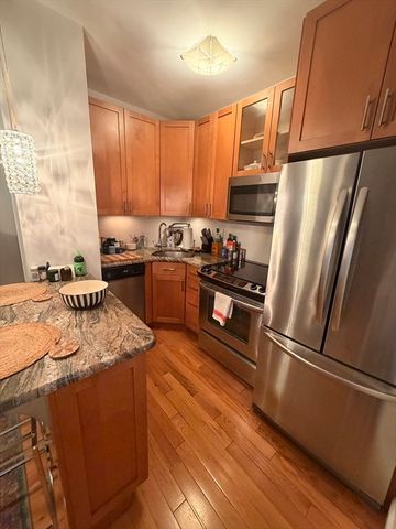 21 Beacon 3N, Boston, MA 02108