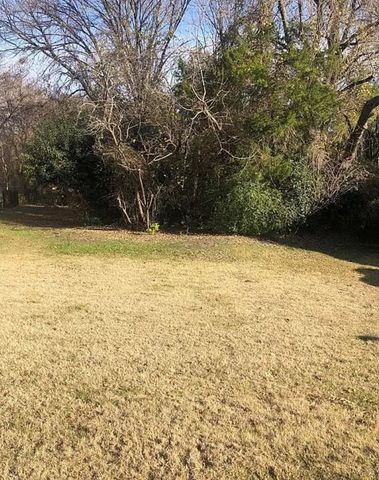 311 Valiant Drive, Rockwall, TX 75032