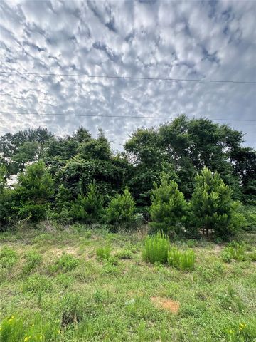476 County Road 3773, Cleveland, TX 77327