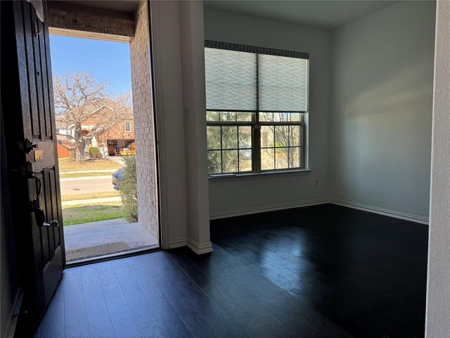 623 Pheasant Hill LN, Georgetown, TX 78628