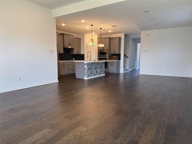 623 Pheasant Hill LN, Georgetown, TX 78628