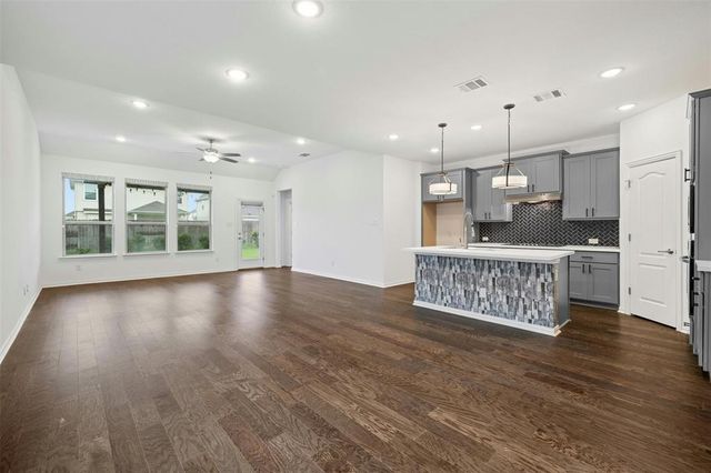 623 Pheasant Hill LN, Georgetown, TX 78628