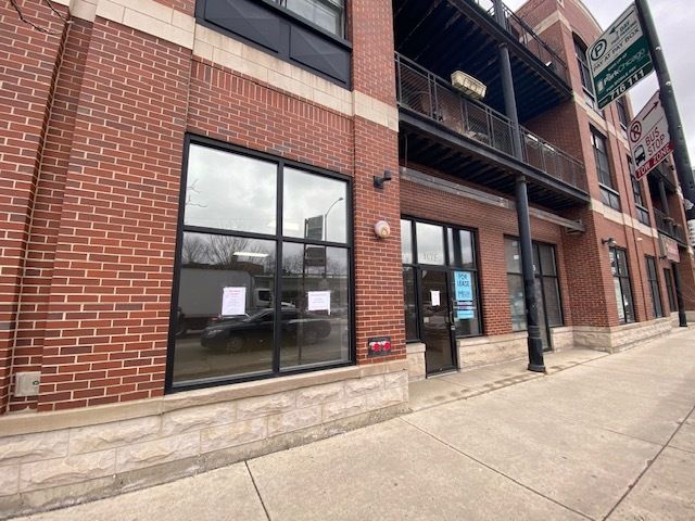 1675 N Milwaukee Avenue, Chicago, IL 60647