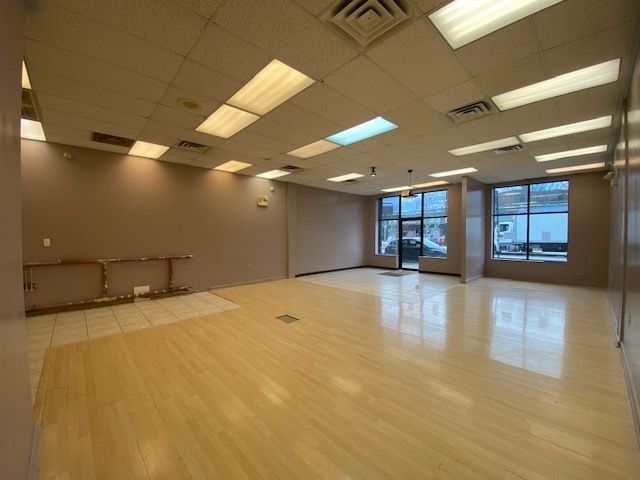 1675 N Milwaukee Avenue, Chicago, IL 60647