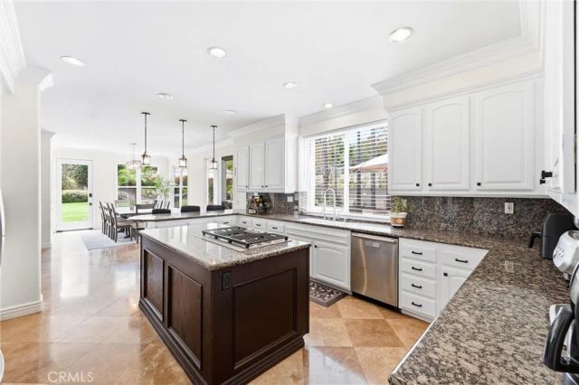 2477 Saffron Glen, Escondido, CA 92029