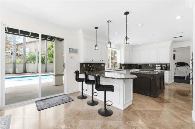 2477 Saffron Glen, Escondido, CA 92029