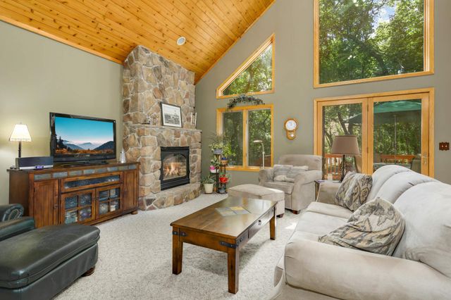 2532 62nd Street NW, Maple Lake, MN 55358