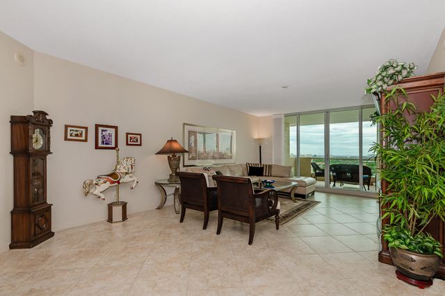 411 N New River Dr Drive E 1703, Fort Lauderdale, FL 33301