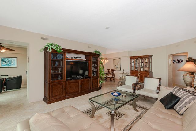 411 N New River Dr Drive E 1703, Fort Lauderdale, FL 33301