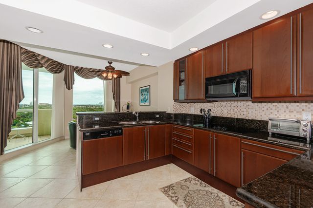 411 N New River Dr Drive E 1703, Fort Lauderdale, FL 33301