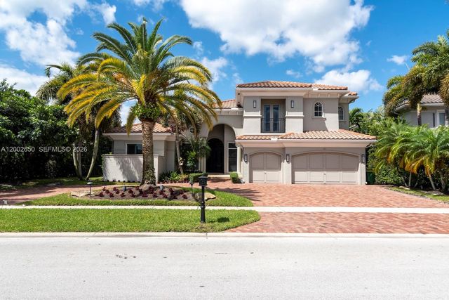 651 Sweet Bay Ave, Plantation, FL 33324
