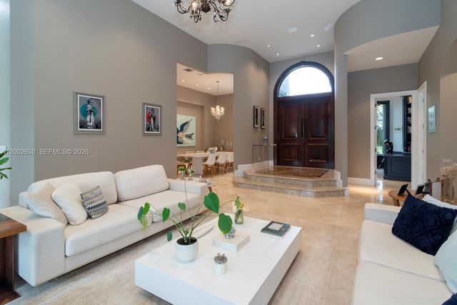 651 Sweet Bay Ave, Plantation, FL 33324