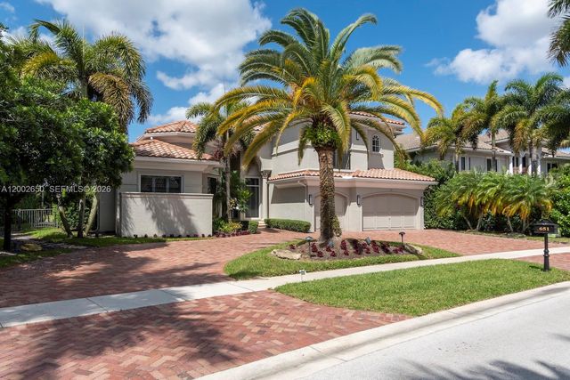 651 Sweet Bay Ave, Plantation, FL 33324
