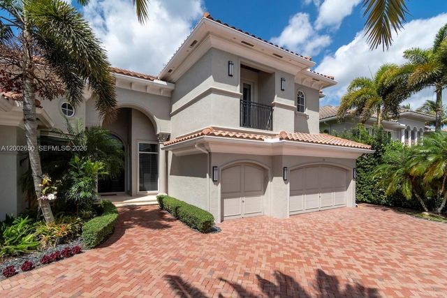651 Sweet Bay Ave, Plantation, FL 33324