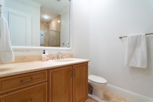 651 Sweet Bay Ave, Plantation, FL 33324